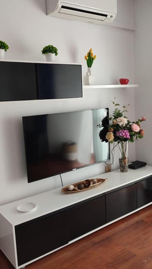 Homefeel Cartuja Севиля Екстериор снимка